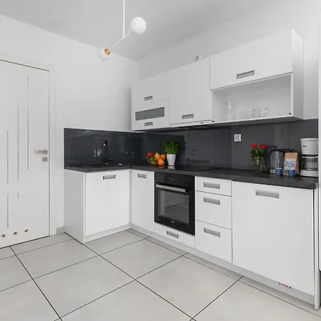 Apartman Seaside Kasprowicza 14 - Przy Plazy W Dzielnicy Uzdrowiskowej & Parking Za Szlabanem & Taras Sloneczny Na Dachu