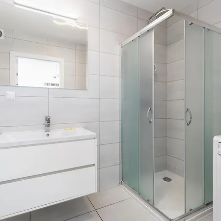 Seaside Kasprowicza 14 *